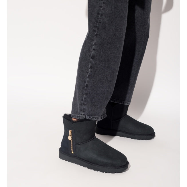 UGG Women's Bailey Zip Mini Boot