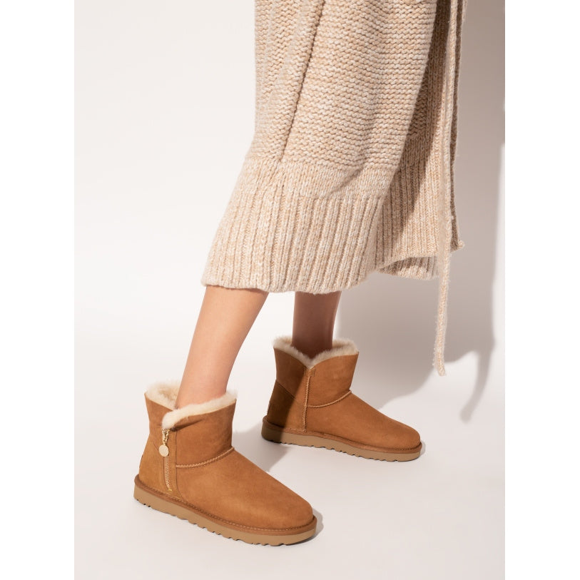 UGG Women's Bailey Zip Mini Boot