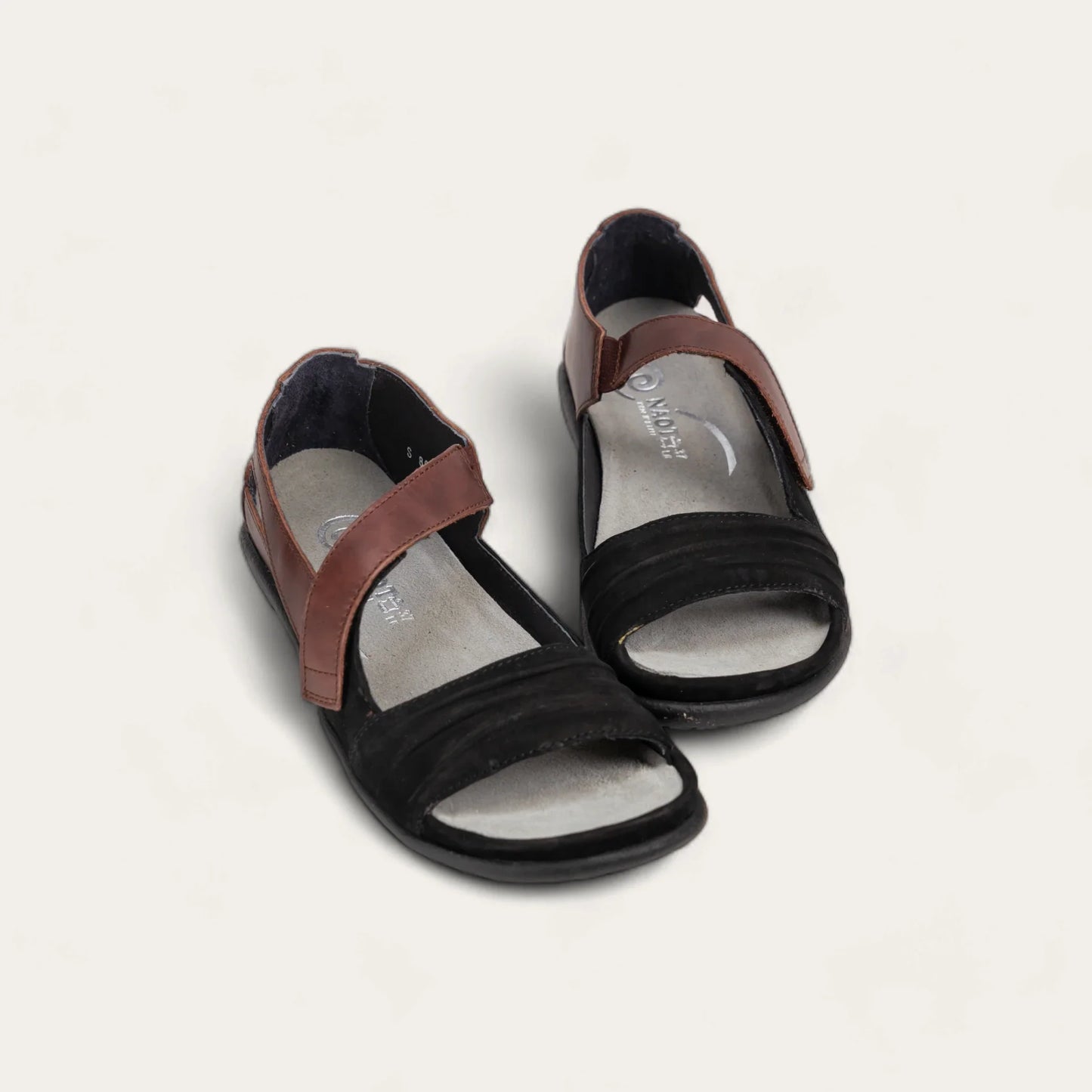 Black Velvet Nubuck/Cinnamon