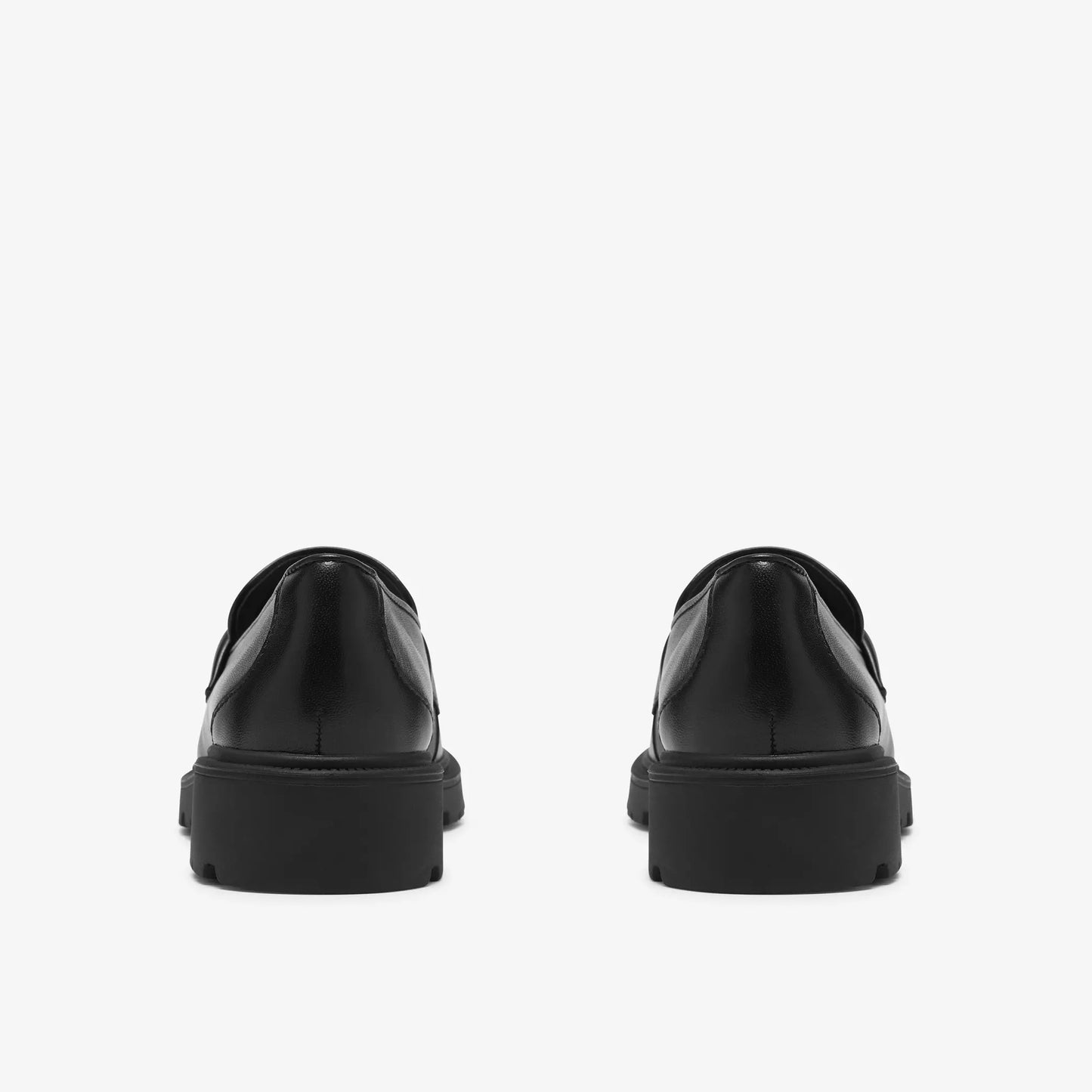 CLARKS Women's Code L Edge