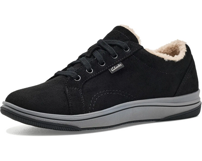 CLARKS Women's Breeze Warm
