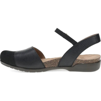 Black/Black Woven