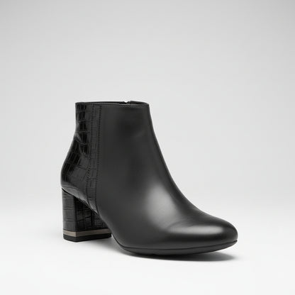 Black/Black