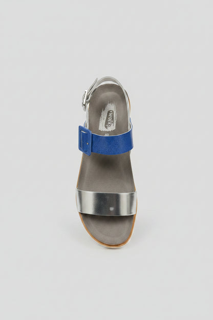 Silver/Blue Pat