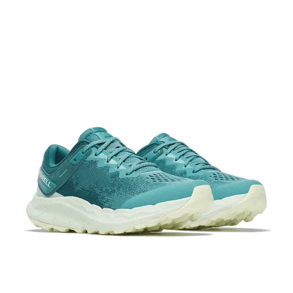 Aqua