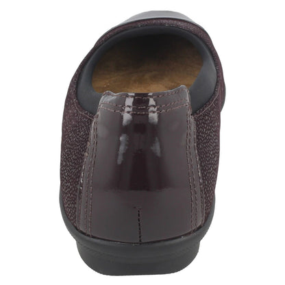 Aubergine