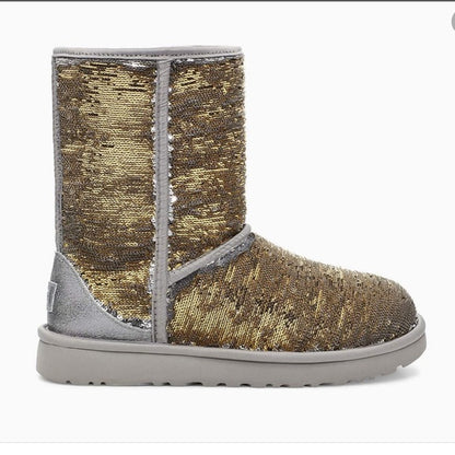UGG Women's Classic Short Cosmo Boot