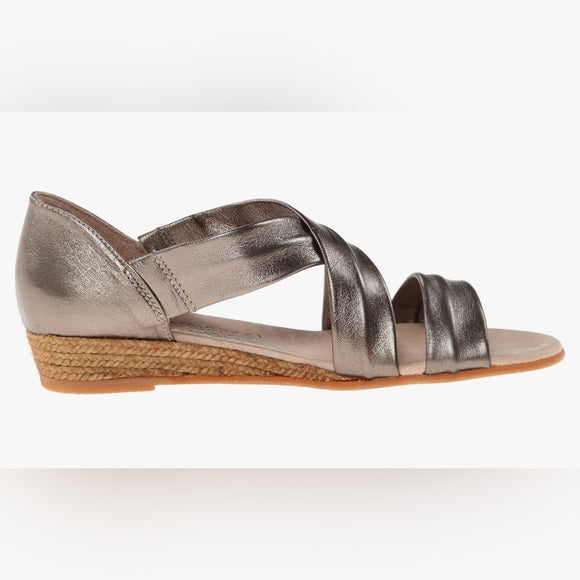 Eric Michael Women's Nunca Netti Sandal