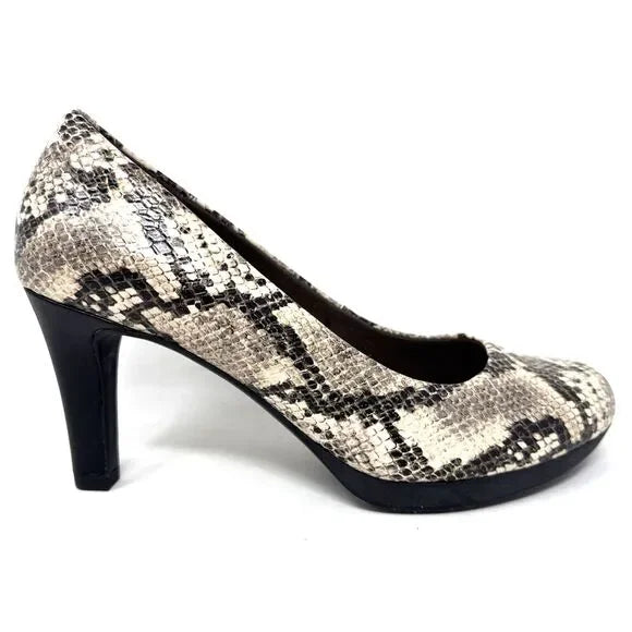 Clarks Women's Adriel Viola