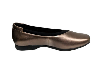 Pebble Metallic