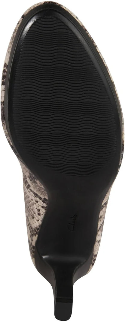 Clarks Women's Adriel Viola