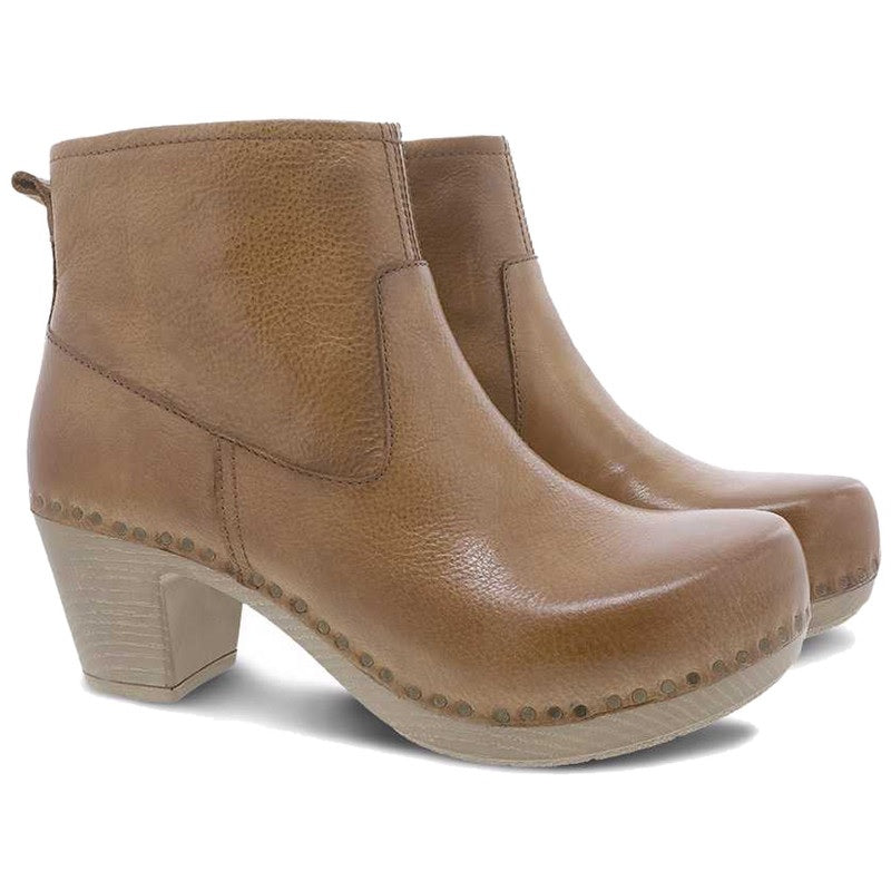 Dansko clog boot online