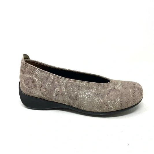 Beige/Python Print
